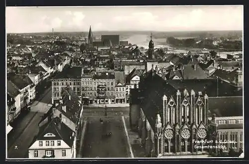 AK Frankfurt /Oder, Zentrum aus der Vogelschau, Rathaus und Oder