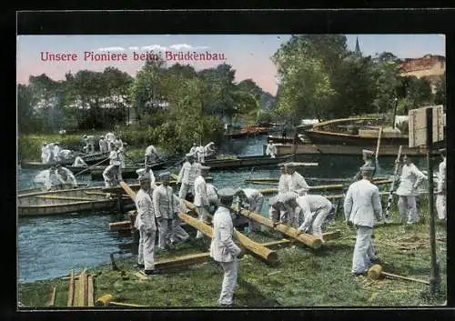 AK Pioniere in Uniform beim Brückenbau