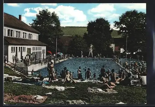 AK Hardegsen i. Solling, Badegäste im Freibad