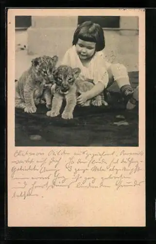 AK Kind mit Tigerbabies, Österr. Tierschutzverein