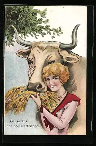 AK Junge Frau füttert Kuh mit Heu und Blumen, Urlaub auf dem Lande