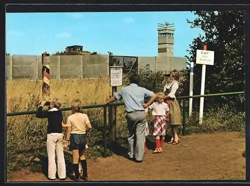 AK Grenzübersichtspunkt Parkplatz Schwarzes Moor Hochrhön, Blick zum Erdbunker u. Beobachtungsturm der DDR