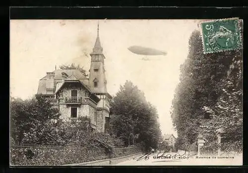AK Garches, Zeppelin über der Avenue de Lorraine