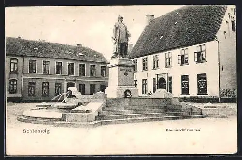 AK Schleswig, Bismarckbrunnen und Apotheke