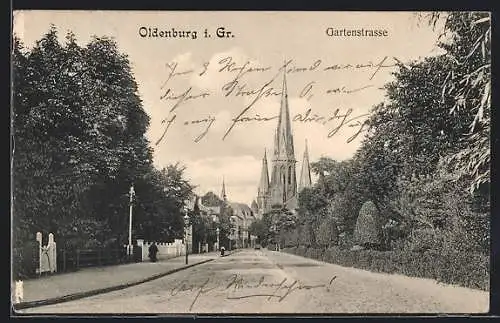 AK Oldenburg i. Gr., Gartenstrasse mit Blick zur Kirche