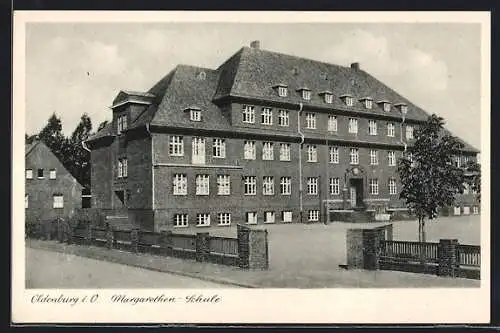 AK Oldenburg / Oldenburg, die Margarethen-Schule