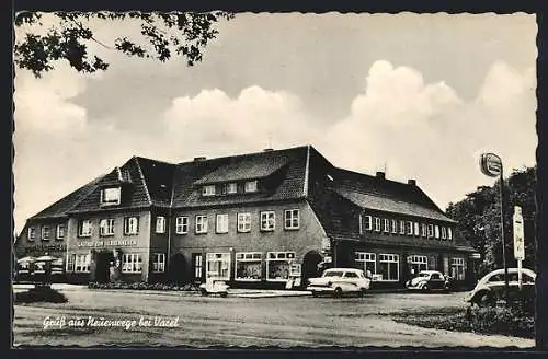 AK Neuenwege / Varel, Strassenpartie mit Gasthaus zum Herrenneuen