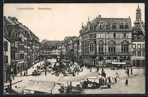 AK Saarbrücken, Marktplatz mit Geschäften und Strassenbahn