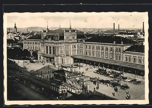 AK Brünn / Brno, Nádrazi, Bahnhof, Strassenbahn