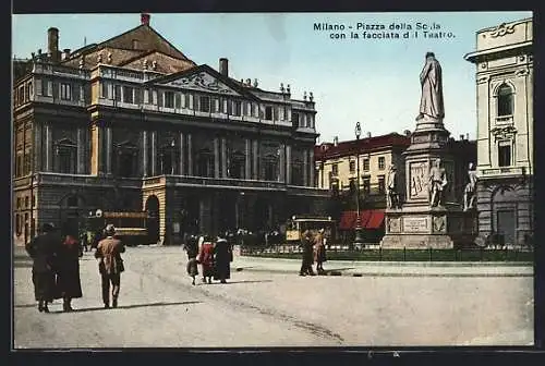 AK Milano, Piazza della Scala con la facciata del Teatro, Strassenbahn