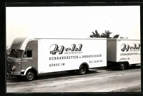 Fotografie Ackermann-Fahrzeugbau Wuppertal, Lastwagen Aufbauten, LKW MAN Fa. Gebr. Nehl Holzindustrie in Bünde i. W.