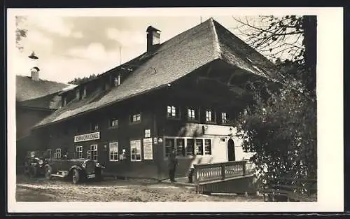 AK Todtmoos i. Schwarzwald, Hotel und Pension Stammhaus Schwarzwaldhaus mit Auto