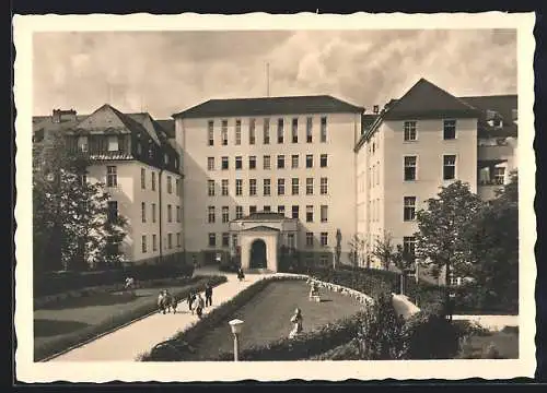 AK München-Nymphenburg, Krankenhaus vom Dritten Orden, Menzingerstrasse 26, Eingang