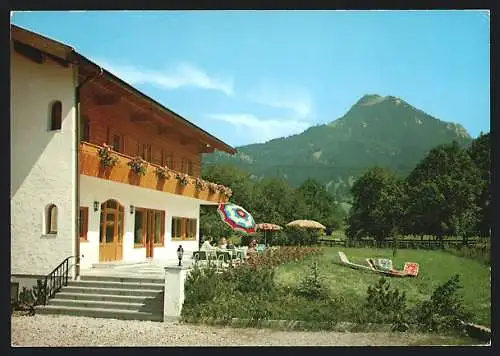 AK Fischbachau-Point /Obb., Die Pension Jagerwinkel, Inh. A. und M. Strangl, Terrasse mit Bergblick