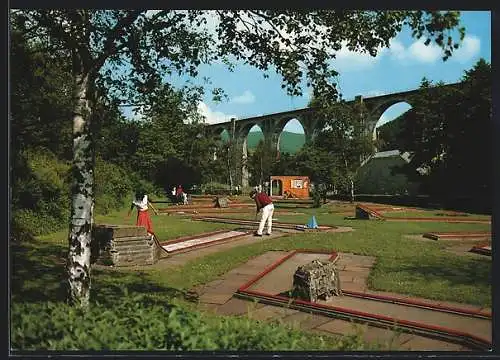 AK Willingen /Waldeck, Minigolfanlage am Viadukt