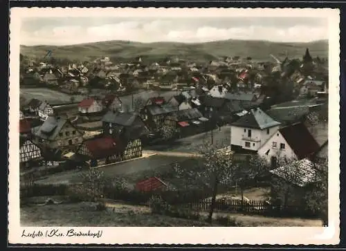 AK Lixfeld /Biedenkopf, Ortsansicht vom Hügel aus