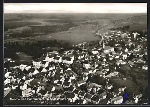 AK Bad Wurzach im Allgäu, Ortsansicht vom Flugzeug aus