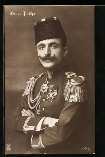 AK Portrait Enver Pascha der Türkei in Uniform