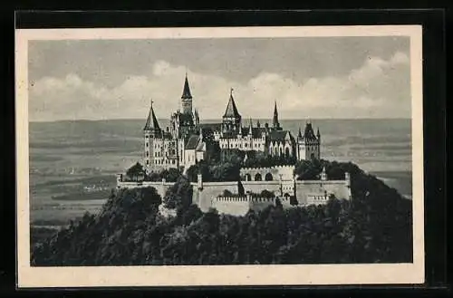 AK Burg Hohenzollern, Ansicht mit Fernblick aus der Vogelschau
