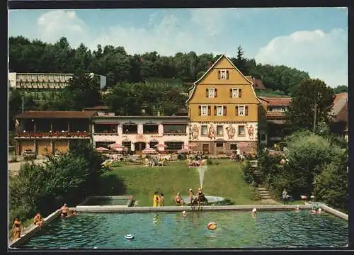 AK Gras-Ellenbach, Hotel Siegfriedbrunnen, Schwimmbad, Badegäste