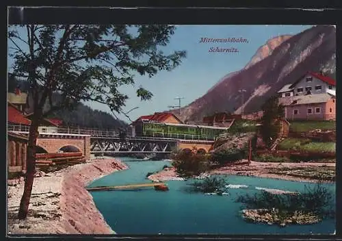 AK Scharnitz /Mittenwaldbahn, Flusspartie mit Bahnbrücke und Bahn