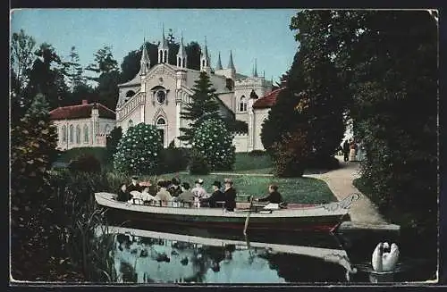 AK Wörlitz, Gondelpartie am Gotischen Hause