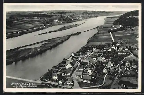 AK Windorf a. d. Donau, Gesamtansicht mit Flusspartie vom Flugzeug aus