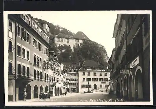 AK Feldkirch, Strassenpartie mit Geschäft Gustav Biedermann, Hotel zum Sternen