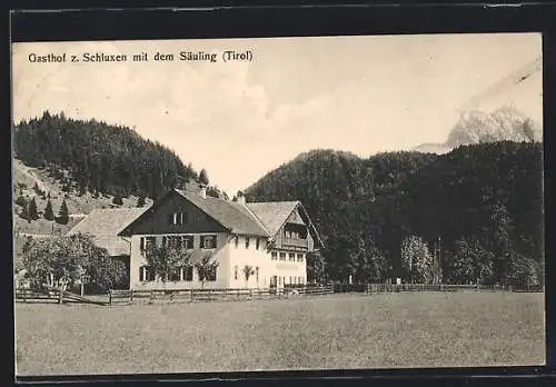 AK Schluxen, Gasthof z. Schluxen mit dem Säugling