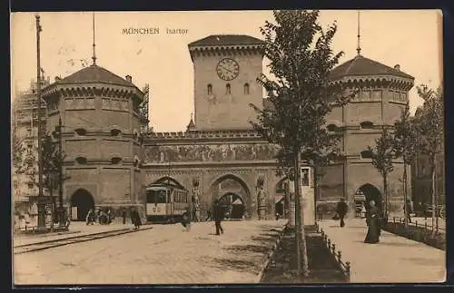 AK München, Isartor und Strassenbahn