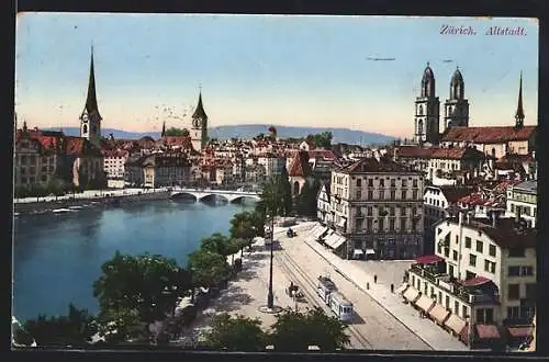 AK Zürich, Strassenpartie in der Altstadt mit Strassenbahn