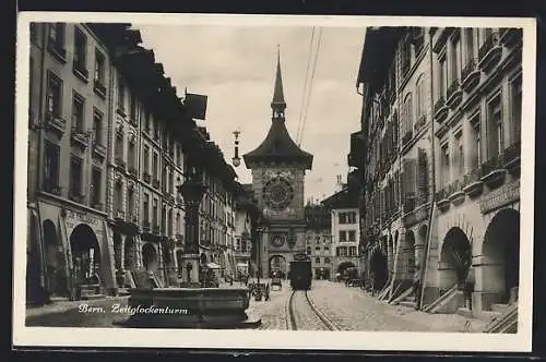 AK Bern, Strassenbahn vor dem Zeitglockenturm