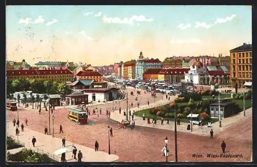 AK Wien, Passanten am Wien-Boulevard mit Strassenbahn