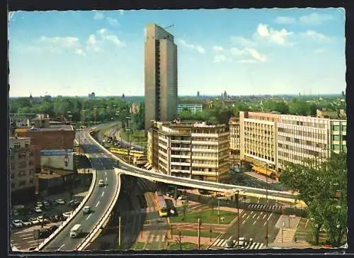 AK Düsseldorf, Auto-Hochstrasse mit Thyssen-Hochhaus
