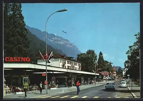 AK Interlaken, Strassse Höheweg mit Kursaal und Cafe-Bar