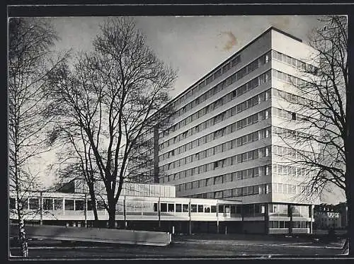 AK Wels, moderne Architektur, Aussenansicht des Krankenhaus