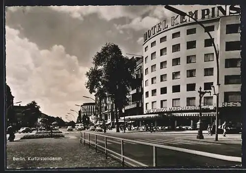 AK Berlin, Kurfürstendamm mit Hotel Kempinski