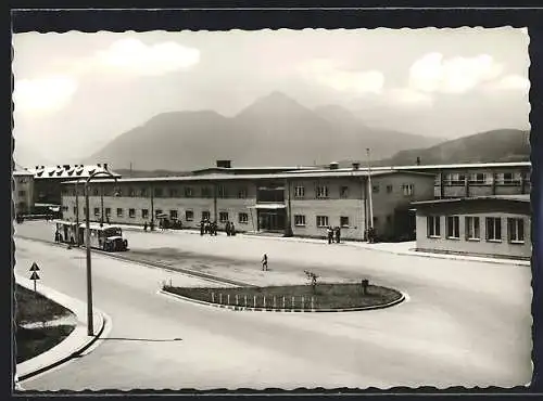 AK Salzburg, Jugendherberge Walserfeld im Sonnenschein