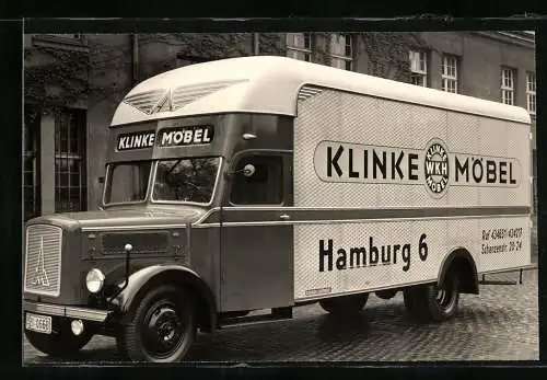 Fotografie Ackermann-Fahrzeugbau Wuppertal, Lastwagen Aufbauten, LKW Magirus-Deutz Klinke-Möbel Hamburg