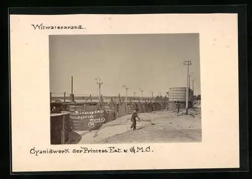 Fotografie unbekannter Fotograf, Ansicht Witwatersrand / Südafrika, Bergwerk Cyanidwerk der Princess Est. & G.M.C.