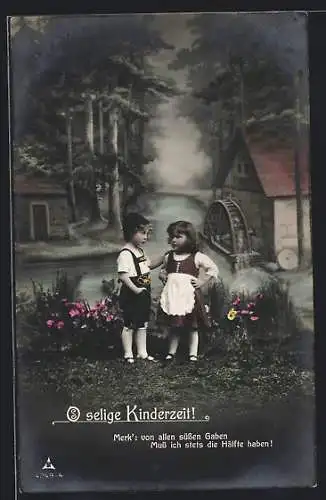 Foto-AK Photochemie Berlin NR 4249-4: o selige Kinderzeit, zwei Kinder vor einer Wassermühle
