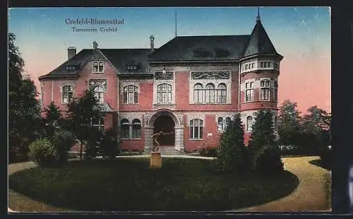 AK Crefeld-Blumenthal, Gebäude des Turvereins Crefeld, mit Kugelstosser-Statue