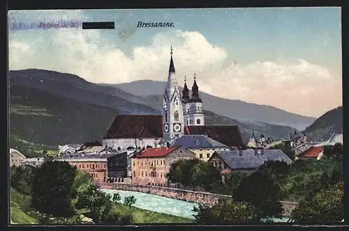AK Brixen a. E., Kirchen im Ortsbild