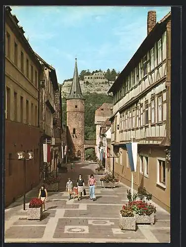 AK Karlstadt am Main, Maintor mit Blick auf die Ruine Karlsburg