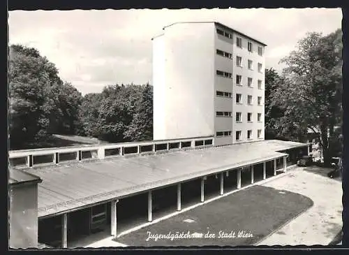 AK Hütteldorf, Jugendgästehaus der Stadt Wien, Schlossberggasse 8