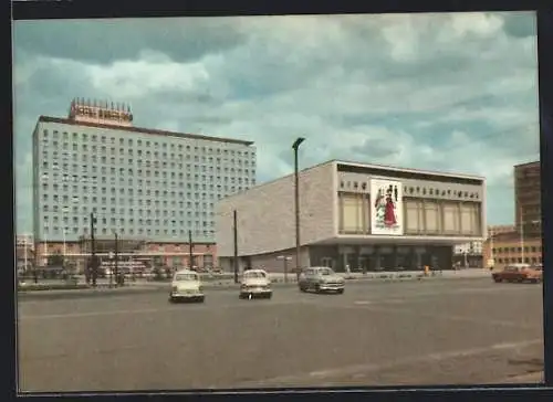 AK Berlin, Karl-Marx-Allee mit Hotel Berolina und Kino International