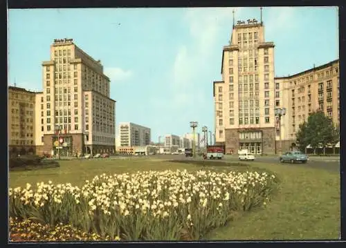 AK Berlin, Am Straussberger Platz, Blick in die Karl-Marx-Allee