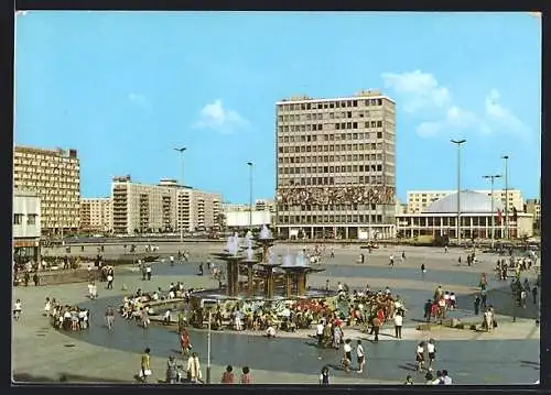 AK Berlin, Alexanderplatz mit Haus des Lehrers