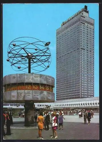 AK Berlin, Passanten auf dem Alexanderplatz