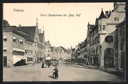 AK Freising, Untere Hauptstrasse mit Hotel Bayr. Hof